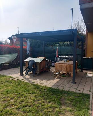 Pergola bioclimatica