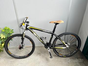 Mountain bike Scott Scale