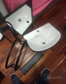 Lavabo sospesso con porta aciugamani