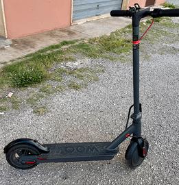 Monopattino Elettrico