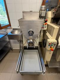 Macchine produzione pasta fresca