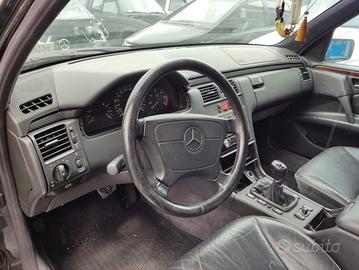 Ricambi MERCEDES CLASSE E 250 2.5cc D 1997