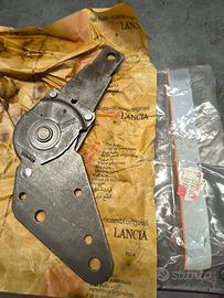 Lancia Delta regolazione sedile dx ant.