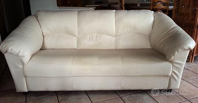 Divano beige in pelle 2 posti