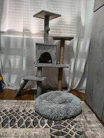 Tiragraffi per gatto con cuccia – ottime condizion