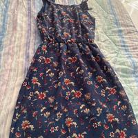 Vestito lungo estivo blu con fiori