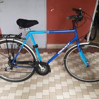 Marca GIANT city bike