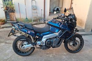 Aprilia caponord
