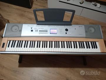 PIANOFORTE DIGITALE YAMAHA DGX630