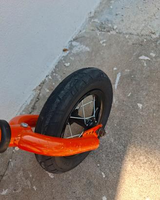 Bici senza pedali