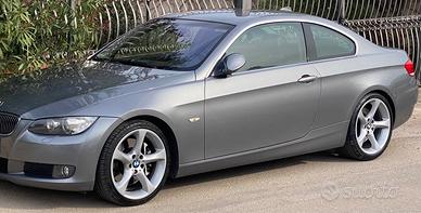 BMW Serie 3 (E92) - 2009