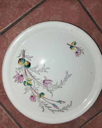 Piatto in ceramica vintage