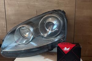 Faro destro golf gti 5 ( lato guida )