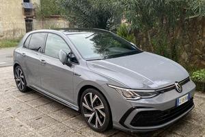 Golf 8 r-line 130cv 1.5