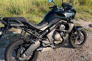 Kawasaki Versys da viaggio ABS total black