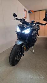TRIUMPH STREET TRIPLE 765 R 