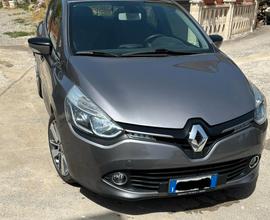 RENAULT Clio 4ª serie - 2015