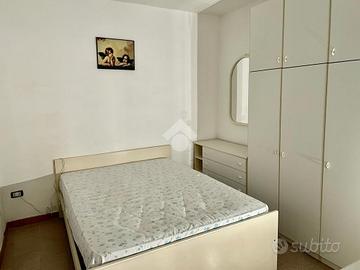 MONOLOCALE A MONTEFIASCONE