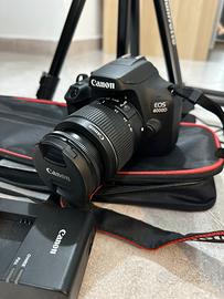 Macchina fotografica Canon Eos 4000D + accessori