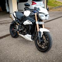 Triumph Speed Triple 1050 - 2011