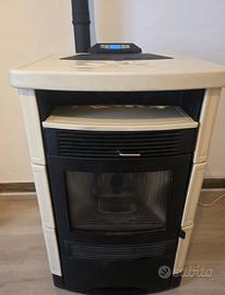 Stufa a  pellet Ecoteck