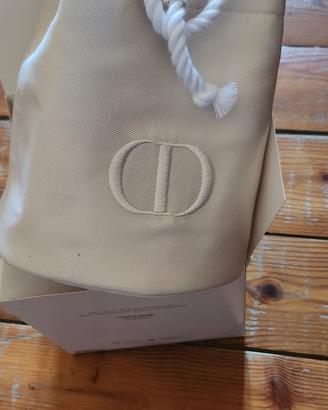 trousse dior media grandezza  per trucchi