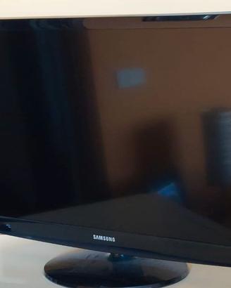 Samsung T24D310EW