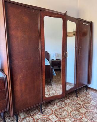 Armadio 4 ante in legno