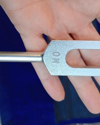 Diapason OM Cosmico + cristallo di rocca