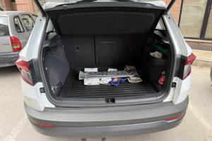 SKODA Karoq 1.6 TDI SCR DSG EXECUTIVE