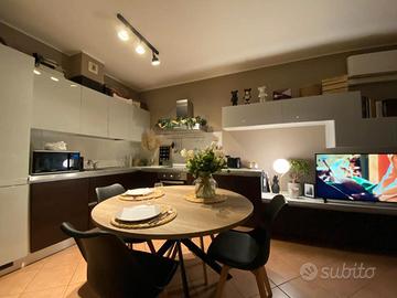 Grazioso bilocale nuovo e arredato con terrazzo