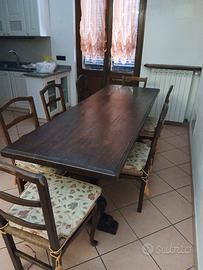 fratina in massello con sedie