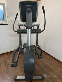 SUMMIT LIFE FITNESS