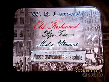 Scatola in latta W.O. Larsen's tabacco pipa vuota