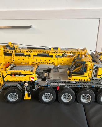 Lego Technic 42009 Mobile Crane MK II