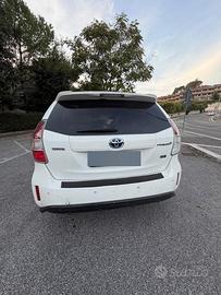 Toyota Prius+