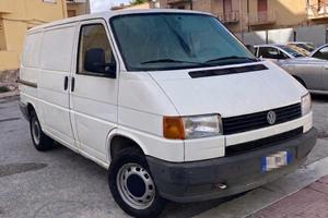 Furgoncino Volkswagen Transporter T4
