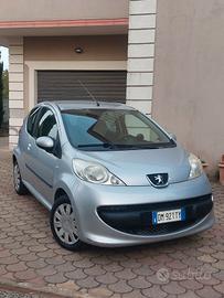 Peugeot 107 1.0 68CV 3p. Solo 125.000km