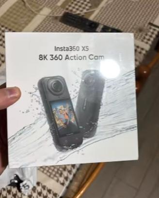 ACTIONCAM FOTOCAMERA INSTA 360 X5 NUOVA IMBALLATA.