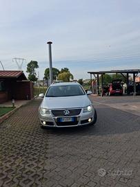 Volkswagen Passat 2.0 140cv macchina perfetta 