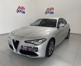 Alfa Romeo Giulia 2.2 Turbodiesel 136 CV AT8 ...