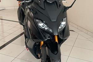 Yamaha T Max 560 - 2023