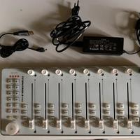 ICON I-Controls Pro mixer motorizzato MIDI