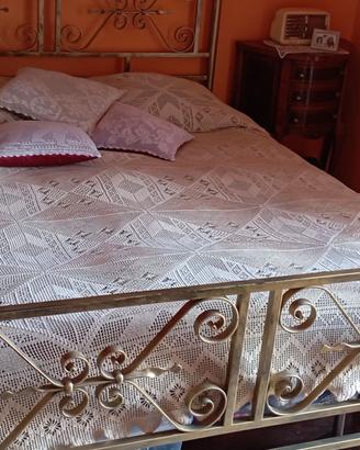 letto matrimoniale in ferro batturo