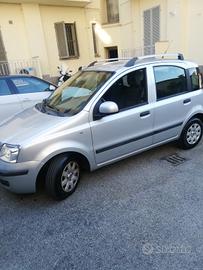 autovettura utilitaria 