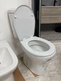 WC SINGOLO CON CASSETTA