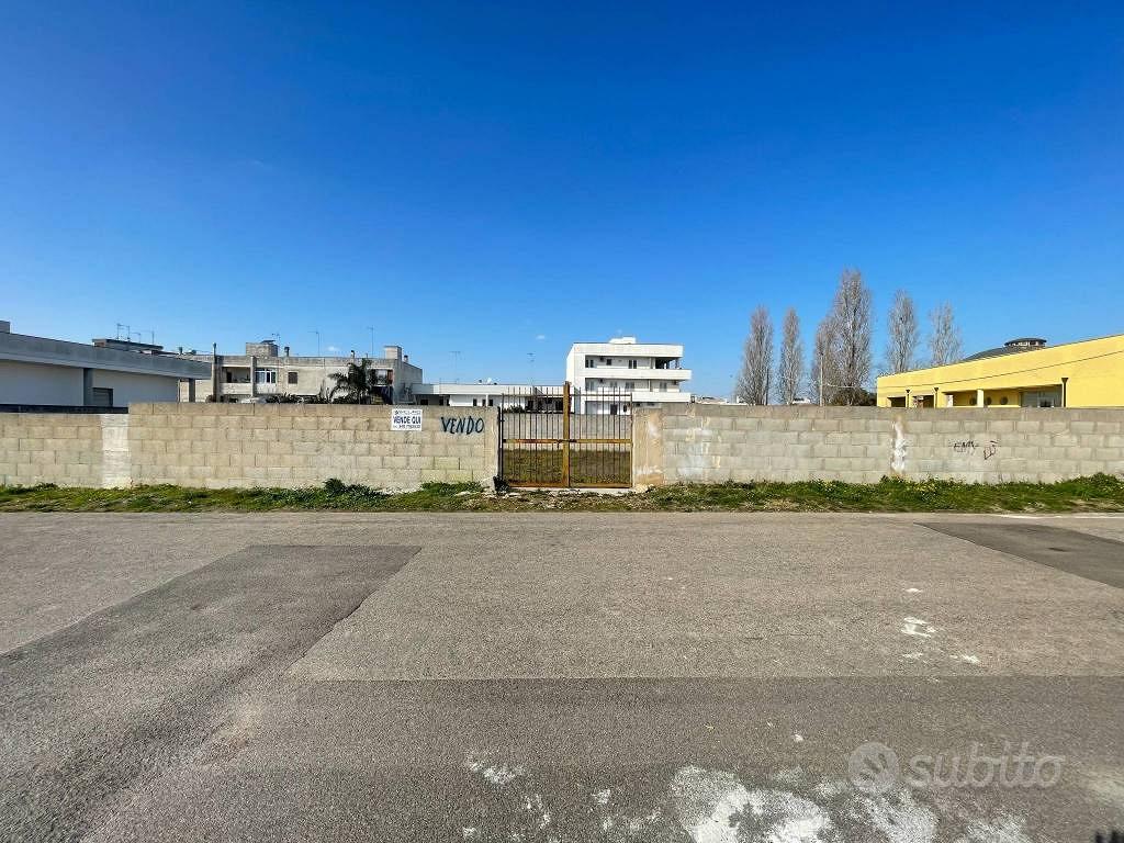 Terreno di 597 m² a Calimera - Vista 3