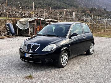Lancia Ypsilon 1.4GPL