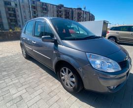 Renault Scenic Scénic 1.9 dCi/130CV Dynamique