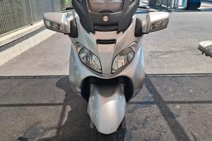 Suzuki Burgman 650